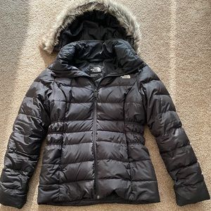 Women’s north face coat